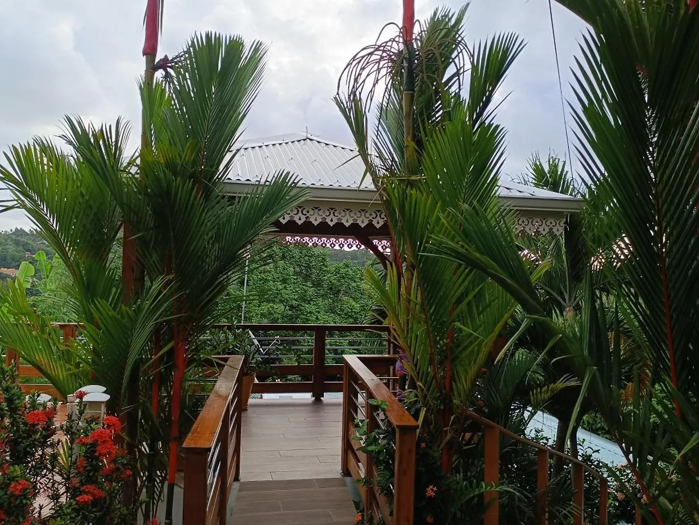 Semesterbostad T-Syssy Loft, Marin Direction Sainte Anne Route Des Plages Du Sud Le Marin